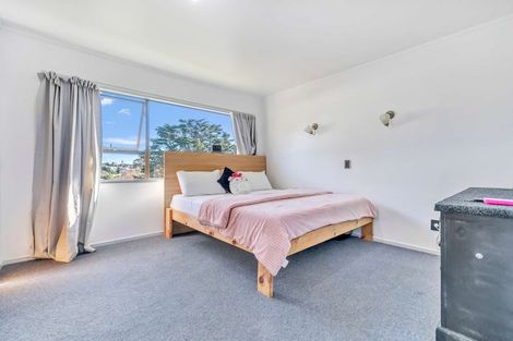 Photo of property in 11 Dunton Drive, Welcome Bay, Tauranga, 3112