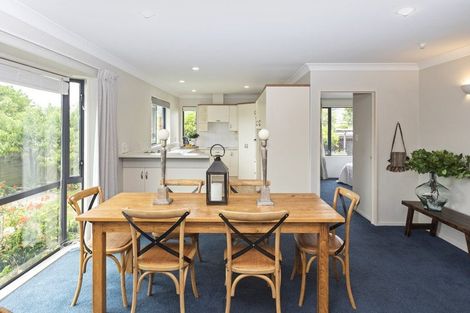 Photo of property in 57 Main Road, Redcliffs, Christchurch, 8081