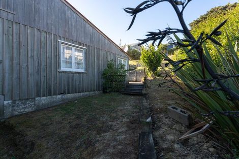 Photo of property in 55 Tireti Road, Titahi Bay, Porirua, 5022