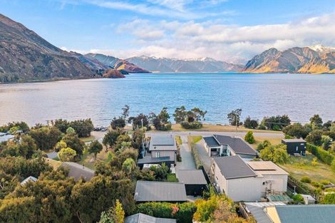 Photo of property in 12 Flora Dora Parade, Lake Hawea, Wanaka, 9382