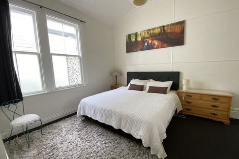 Photo of property in 41u6 Home Street, Mount Victoria, Wellington, 6011