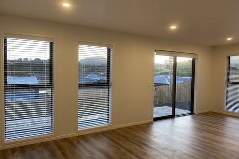 Photo of property in 5 Monterey Rise, Te Kamo, 0112