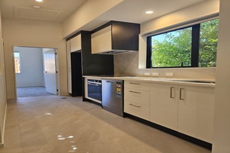 Photo of property in 11 Seymour Road, Sunnyvale, Auckland, 0612