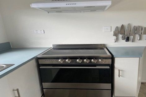 Photo of property in 4a Tui Grove, Elderslea, Upper Hutt, 5018