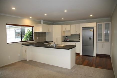 Photo of property in 112b Avondale Road, Taradale, Napier, 4112