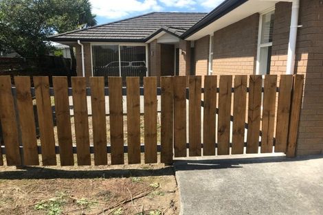 Photo of property in 28a Rosier Road, Glen Eden, Auckland, 0602