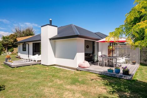 Photo of property in 65 Kelliher Drive, Wanaka, 9305