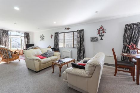 Photo of property in 285unit Vaughan Road, Owhata, Rotorua, 3010