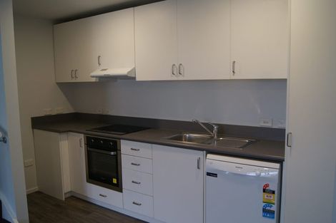 Photo of property in Pirie Street Townhouses, 35u6 Pirie Street, Mount Victoria, Wellington, 6011