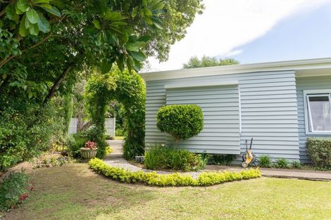 Photo of property in 76 Kitchener Street, Wairoa, 4108