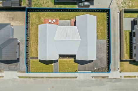 Photo of property in 52 Greig Crescent, Amberley, 7481