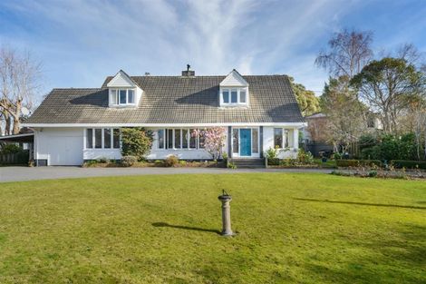 Photo of property in 35 Wanganui Road, Marton, 4710