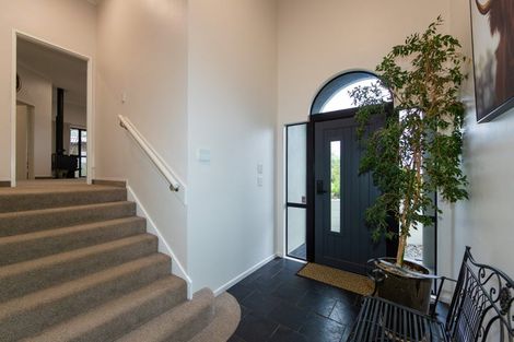 Photo of property in 26 Cumberland Rise, Taradale, Napier, 4112