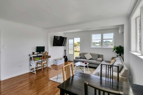 Photo of property in 5 Purnell Place, Marton, 4710