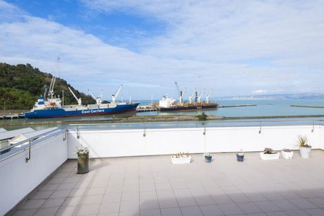 Photo of property in Bay View, 19/90 Customhouse Street, Gisborne, 4010