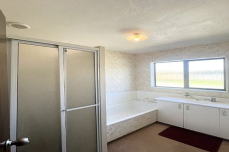 Photo of property in Carmichael Courts, 21/14 Wharenui Road, Upper Riccarton, Christchurch, 8041