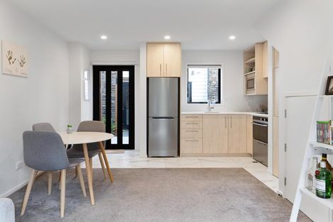Photo of property in 4/318 Armagh Street, Christchurch Central, Christchurch, 8011