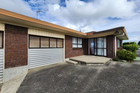 Photo of property in 55 Paerata Road, Pukekohe, 2120