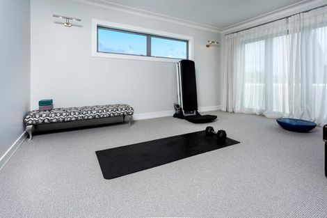 Photo of property in 1 Arthur Crescent, Hauraki, Auckland, 0622