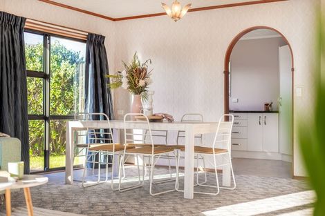 Photo of property in 10 Te Kupe Road, Paraparaumu Beach, Paraparaumu, 5032