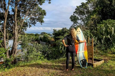 Photo of property in 5b Tahurangi Place, Spotswood, New Plymouth, 4310