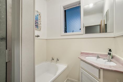 Photo of property in 10 Grierson Place, Pukekohe, 2120