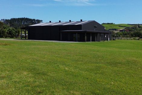 Photo of property in 487 Cove Road, Waipu, 0582