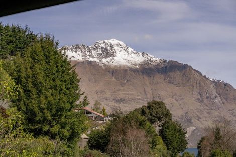 Photo of property in 218 Fernhill Road, Sunshine Bay, Queenstown, 9300