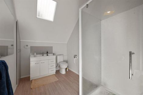 Photo of property in 66unit Robinson Avenue, Holdens Bay, Rotorua, 3010
