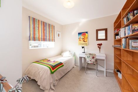 Photo of property in 2/39 Mcleod Road, Henderson, Auckland, 0612
