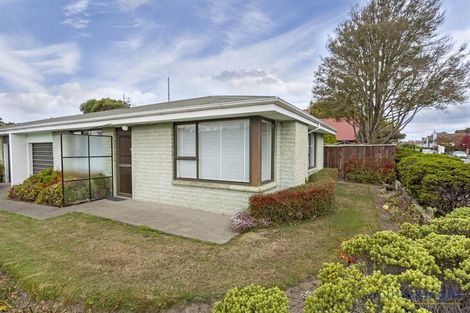 Photo of property in 1/67 Hinau Street, Riccarton, Christchurch, 8041