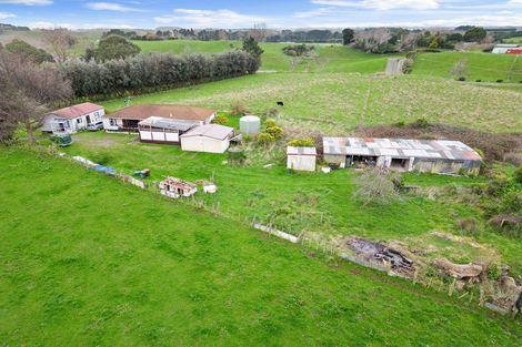 Photo of property in 101 Forest Lakes Road, Otaki, 5583