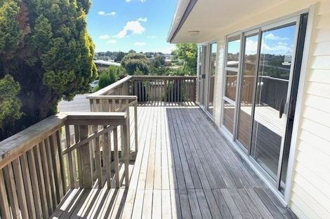 Photo of property in 25 Tamahere Drive, Glenfield, Auckland, 0629