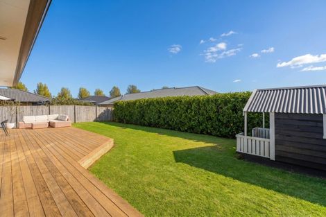 Photo of property in 5 Victoria Street, Coromandel, 3506