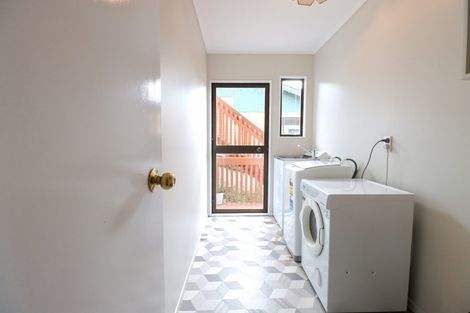 Photo of property in 9 Ration Lane, Whitby, Porirua, 5024