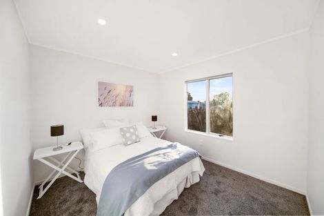 Photo of property in 38a Heathdale Crescent, Papakura, 2110