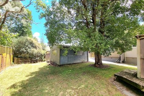 Photo of property in 176 Gossamer Drive, Pakuranga Heights, Auckland, 2010