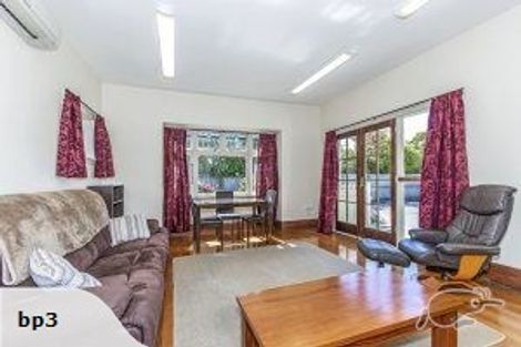 Photo of property in 8 Memorial Avenue, Parkside, Timaru, 7910