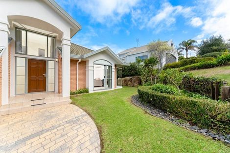 Photo of property in 29 Caversham Drive, Torbay, Auckland, 0630