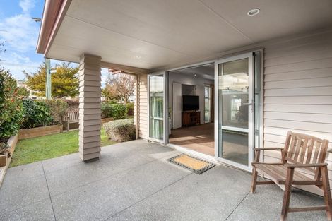 Photo of property in 37 Frank Street, Papanui, Christchurch, 8053
