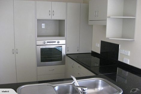Photo of property in 18 Nimstedt Avenue, Oteha, Auckland, 0632