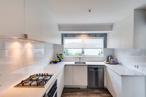 Photo of property in 4 Gresham Place, Taradale, Napier, 4112