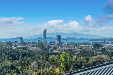 Photo of property in 4/15 Zion Road, Birkenhead, Auckland, 0626