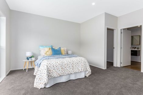 Photo of property in 8 Tradewinds Drive, Whitby, Porirua, 5024