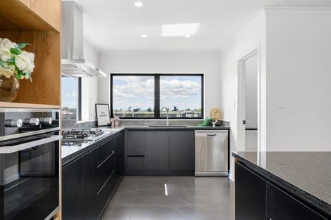 Photo of property in 27 Earp Crescent, Chartwell, 3210