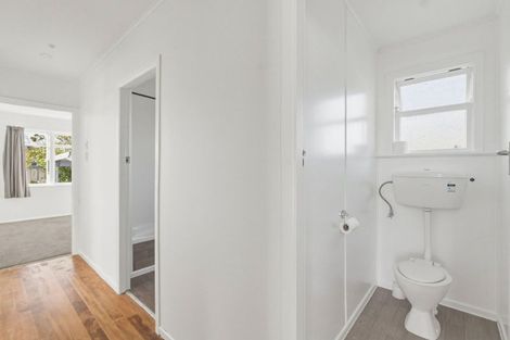 Photo of property in 5 Iwiroa Terrace, Durie Hill, Whanganui, 4500