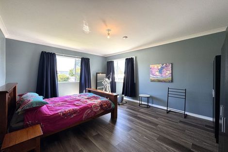 Photo of property in 33 Main Road, Owaka, 9535