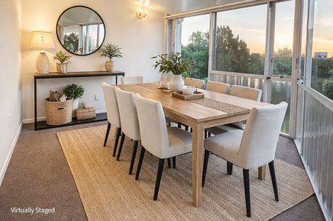 Photo of property in 280 Huatoki Street, Upper Vogeltown, New Plymouth, 4310