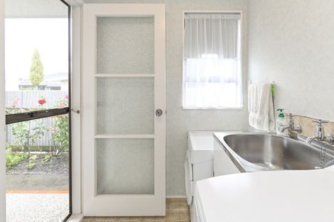 Photo of property in 3/200 Karaitiana Street, Frimley, Hastings, 4120