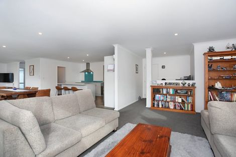 Photo of property in 28 Oldfield Lane, Marton, 4710